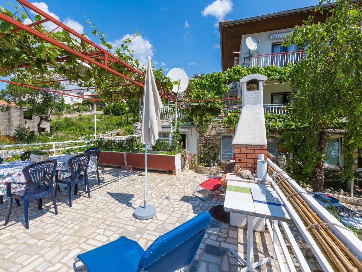 Apartments Susanne Novi Vinodolski Exterior photo